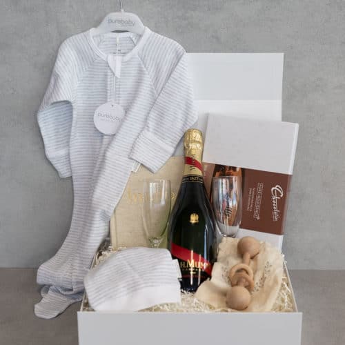 A toast to parenthood - Baby Hamper
