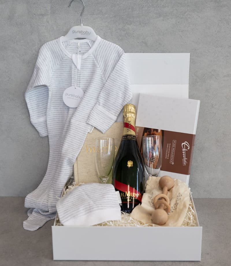 A toast to parenthood - Baby Hamper